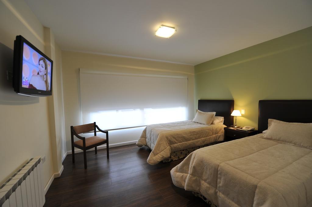 Hotel Comercio Rio Gallegos Bagian luar foto